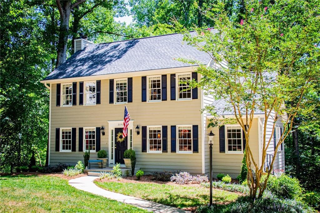 3 bedroom, 3 bathroom, 2,142 sq ft single family residence for sale at 3191 Cedardale Drive, Douglasville, GA 30135 — photo 3