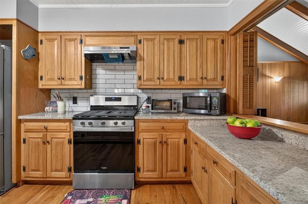 4 bedroom, 3 bathroom, 3,406 sq ft single family residence for sale at 1965 Highway 52, Ellijay, GA 30536 — photo 9
