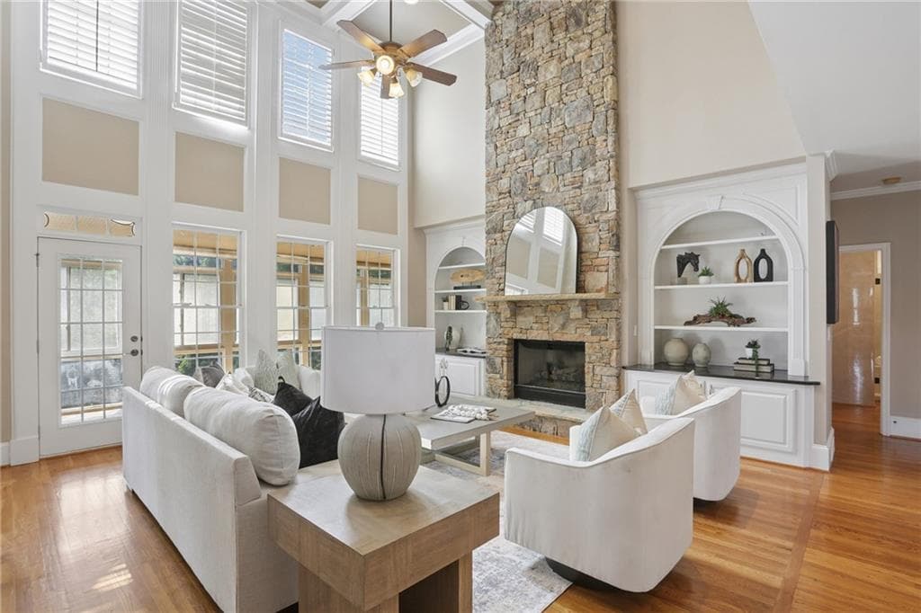 6 bedroom, 6 bathroom, 6,306 sq ft single family residence for sale at 2005 Granbury Court, Cumming, GA 30041 — photo 10