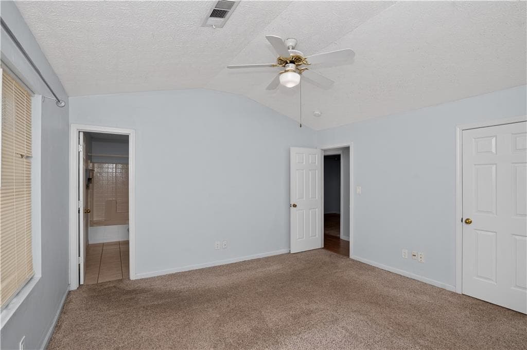 3 bedroom, 2 bathroom, 1,305 sq ft single family residence for sale at 755 Peeksville Road, Locust Grove, GA 30248 — photo 6