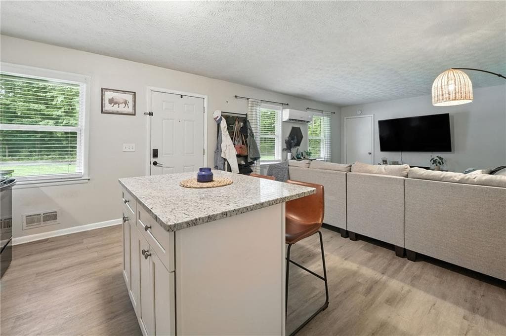 duplex under contract at 933 Old Noonday Sch House Road, Marietta, GA 30066 — photo 5