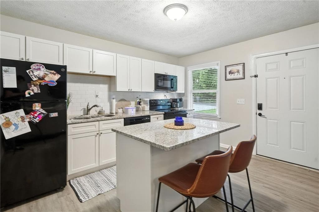 duplex under contract at 933 Old Noonday Sch House Road, Marietta, GA 30066 — photo 8