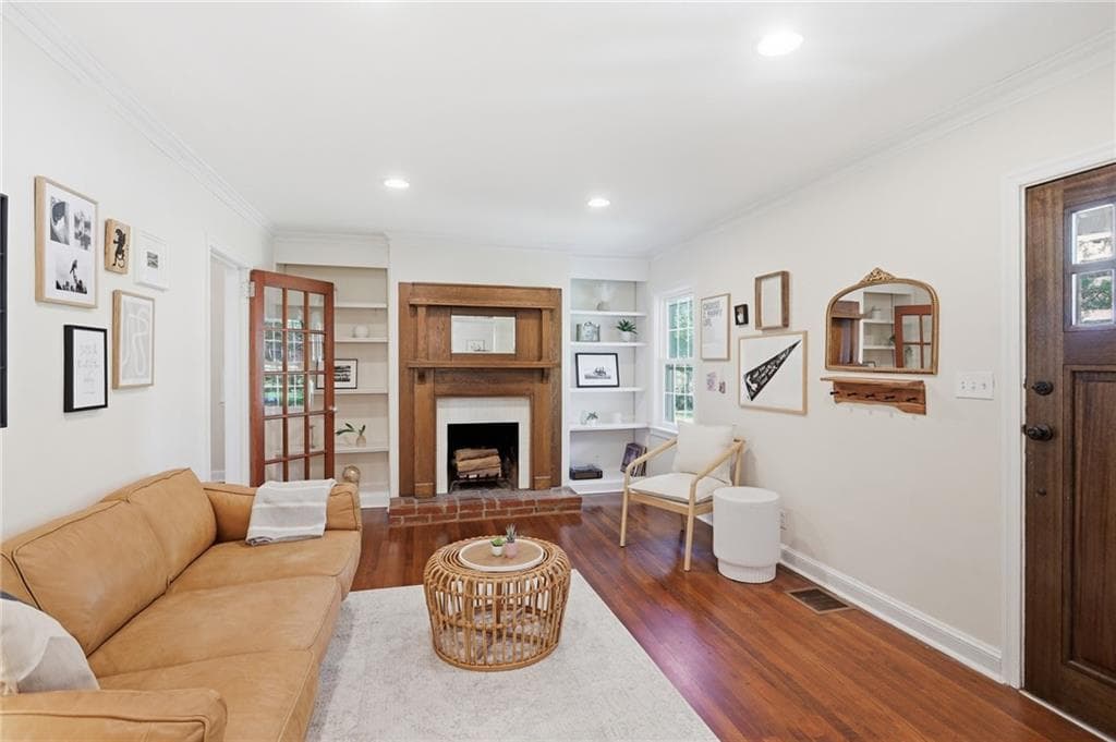 3 bedroom, 3 bathroom, 1,941 sq ft single family residence for sale at 2305 Sanford Road, Decatur, GA 30033 — photo 10