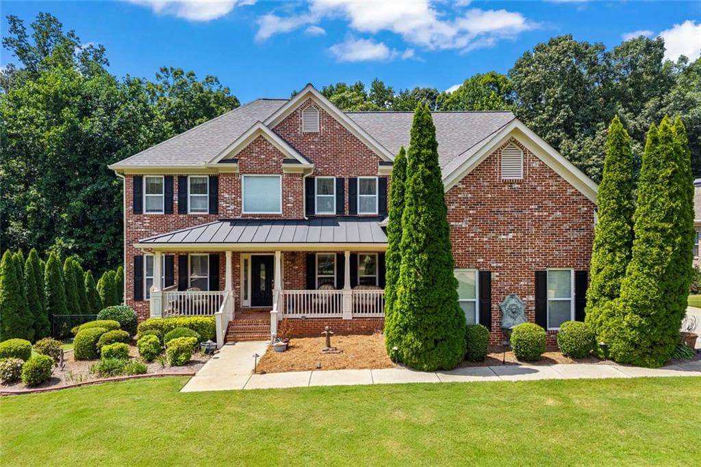 5 bedroom, 5 bathroom, 3,231 sq ft single family residence for sale at 5548 Ridgemoor Drive, Braselton, GA 30517