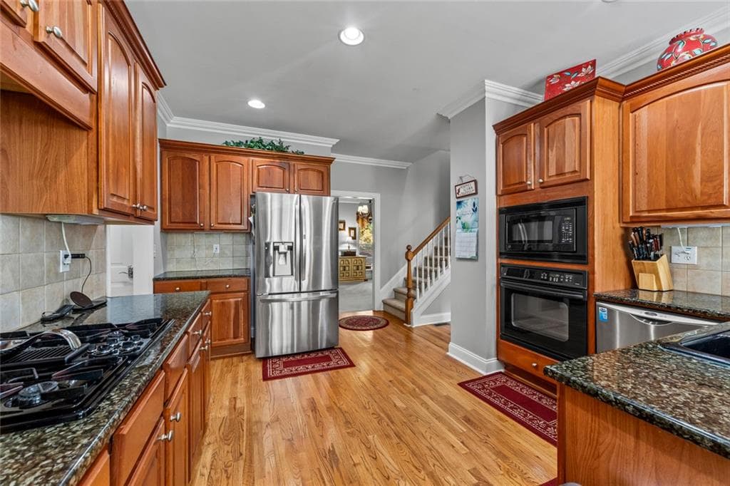 5 bedroom, 5 bathroom, 3,231 sq ft single family residence for sale at 5548 Ridgemoor Drive, Braselton, GA 30517 — photo 8
