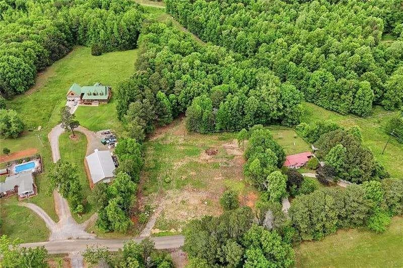 single family residence for sale at 977 Sardis Road, Canton, GA 30114 — photo 4