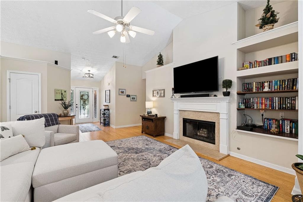 4 bedroom, 2 bathroom, 2,211 sq ft single family residence for sale at 1433 Prospect View Court, Lawrenceville, GA 30043 — photo 6