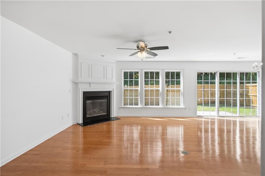 4 bedroom, 4 bathroom, 1,787 sq ft single family residence for sale at 313 Balaban Circle, Woodstock, GA 30188 — photo 3
