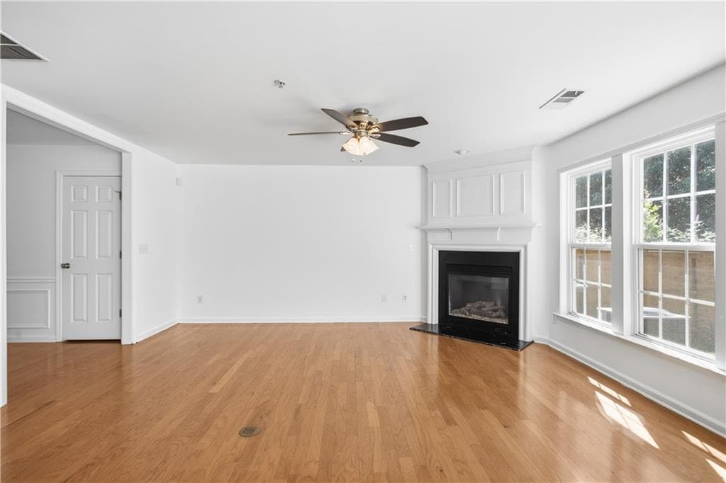 4 bedroom, 4 bathroom, 1,787 sq ft single family residence for sale at 313 Balaban Circle, Woodstock, GA 30188 — photo 9