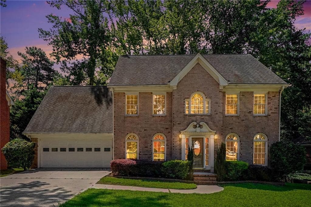 4 bedroom, 3 bathroom, 3,414 sq ft single family residence for sale at 6317 Southland Forest Drive, Stone Mountain, GA 30087 — photo 3