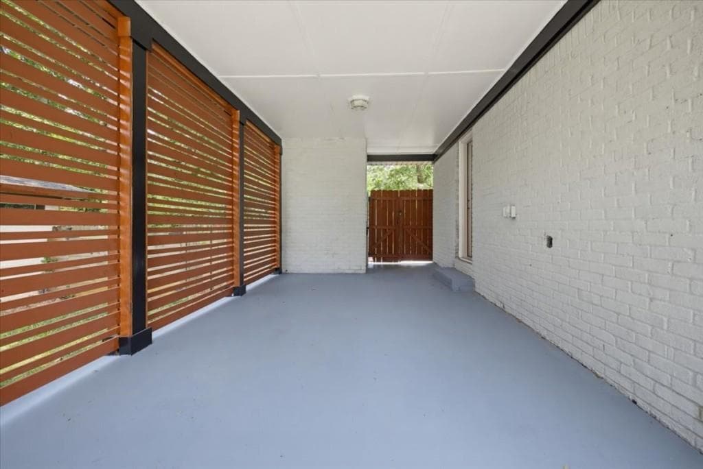 3 bedroom, 2 bathroom, 1,259 sq ft single family residence for sale at 2357 Cranbrooke Drive, Decatur, GA 30032 — photo 2