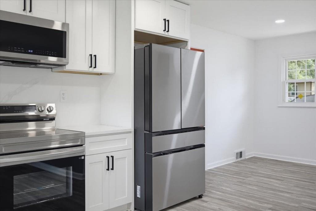 3 bedroom, 2 bathroom, 1,259 sq ft single family residence for sale at 2357 Cranbrooke Drive, Decatur, GA 30032 — photo 6