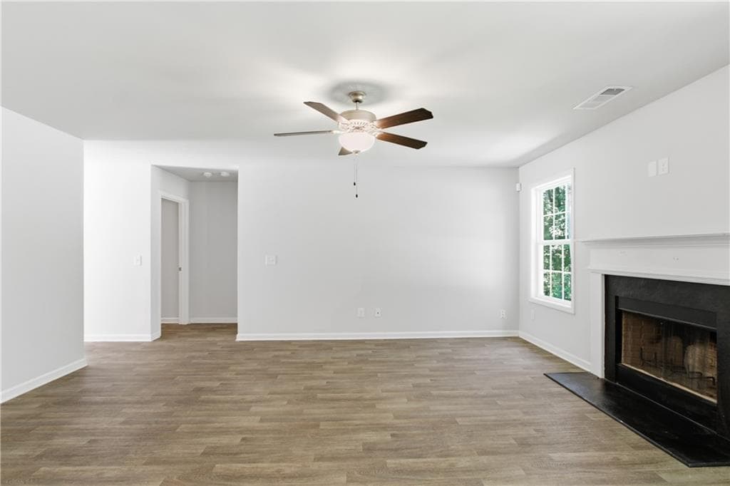 4 bedroom, 4 bathroom, 3,516 sq ft single family residence for sale at 522 Mountain Creek Drive, Maysville, GA 30558 — photo 8