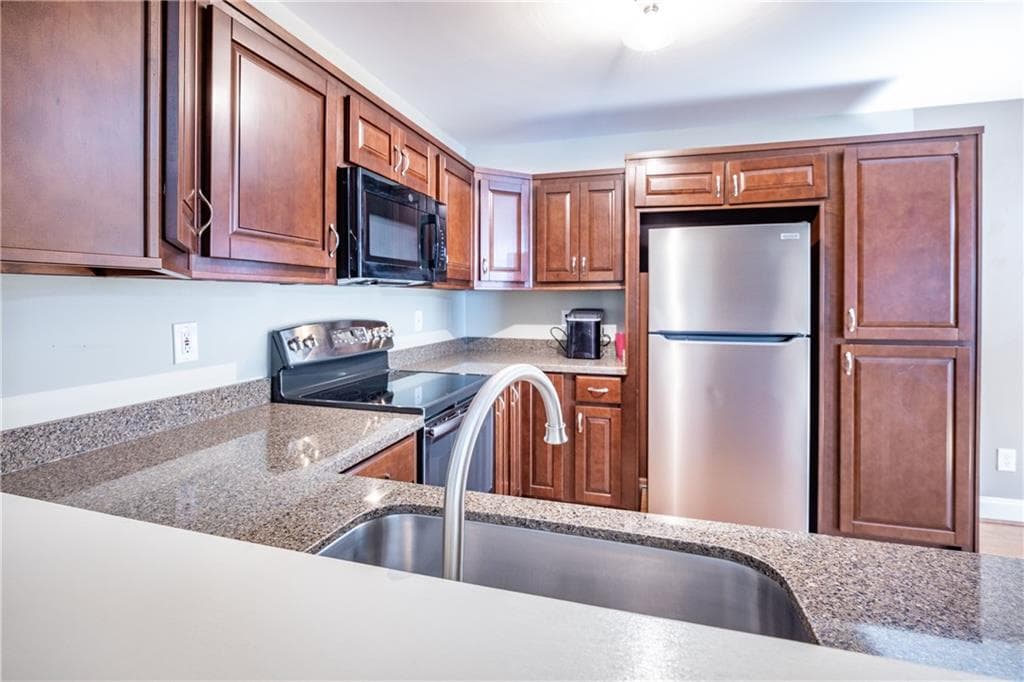 3 bedroom, 2 bathroom, 1,439 sq ft single family residence for sale at 119 Orchard Ridge Trail, Jasper, GA 30143 — photo 9