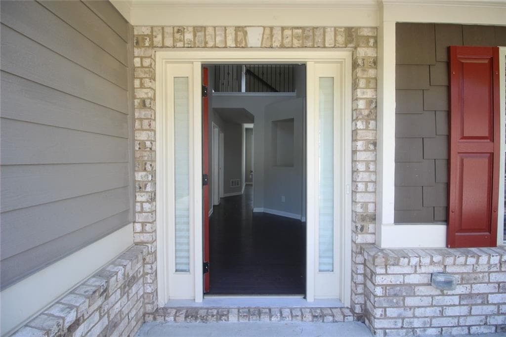 5 bedroom, 3 bathroom, 2,847 sq ft single family residence for rent at 4086 Water Mill Drive, Buford, GA 30519 for $2,395 a month — photo 3