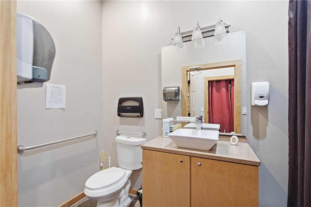 2 bedroom, 4 bathroom, 3,693 sq ft single family residence for sale at 692 B Kirkwood Avenue, Atlanta, GA 30316 — photo 9