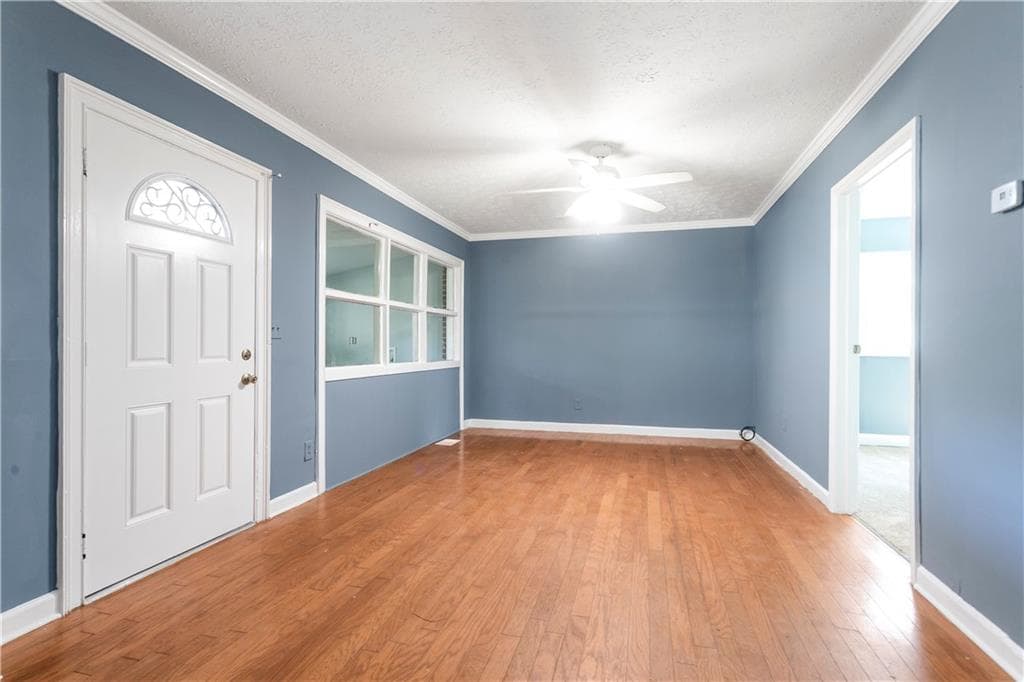 3 bedroom, 2 bathroom, 919 sq ft single family residence for sale at 2821 7th Street, Atlanta, GA 30315 — photo 8
