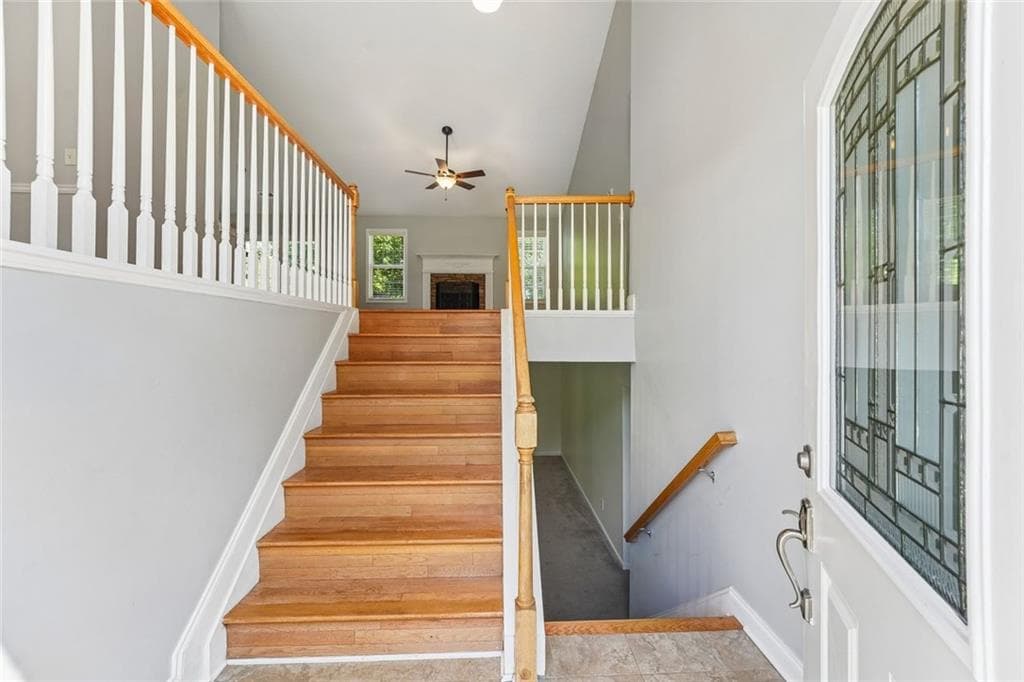 4 bedroom, 3 bathroom, 2,445 sq ft single family residence for sale at 270 Wentworth Drive, Canton, GA 30114 — photo 4