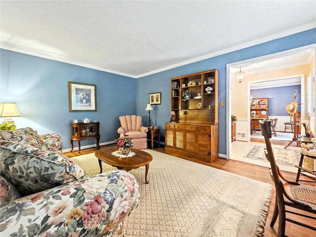 4 bedroom, 4 bathroom, 2,796 sq ft single family residence under contract at 3479 Castleridge Drive, Tucker, GA 30084 — photo 2