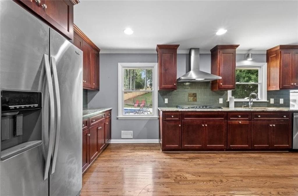4 bedroom, 3 bathroom, 1,367 sq ft single family residence for sale at 392 Heritage Lane, Alpharetta, GA 30009 — photo 5