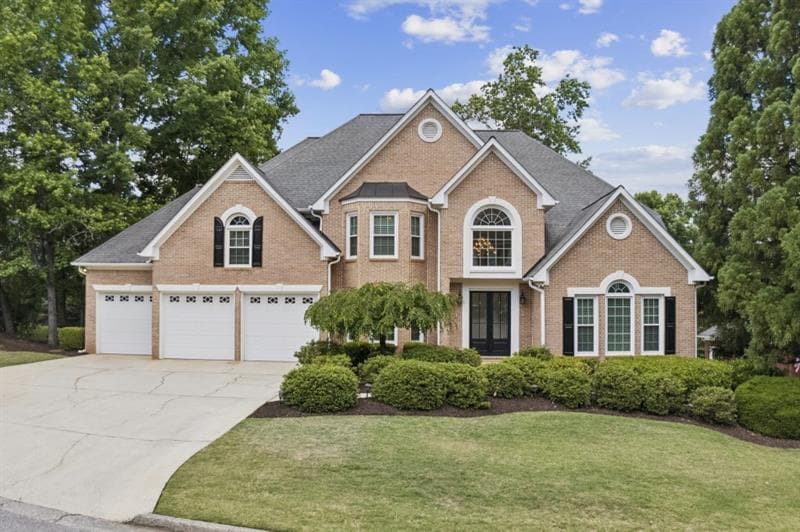 5 bedroom, 6 bathroom, 6,488 sq ft single family residence for sale at 6316 Benbrooke Overlook, Acworth, GA 30101 — photo 2