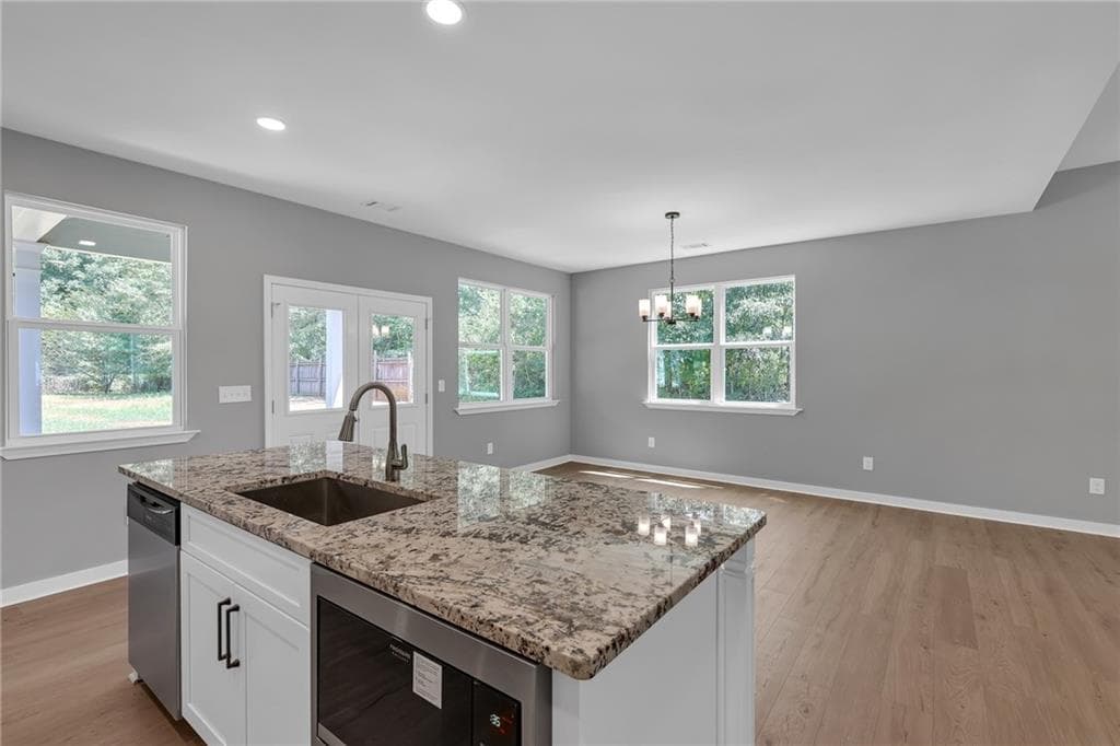 3 bedroom, 3 bathroom, 2,493 sq ft single family residence for sale at 645 Mountainview Drive, Covington, GA 30016 — photo 9
