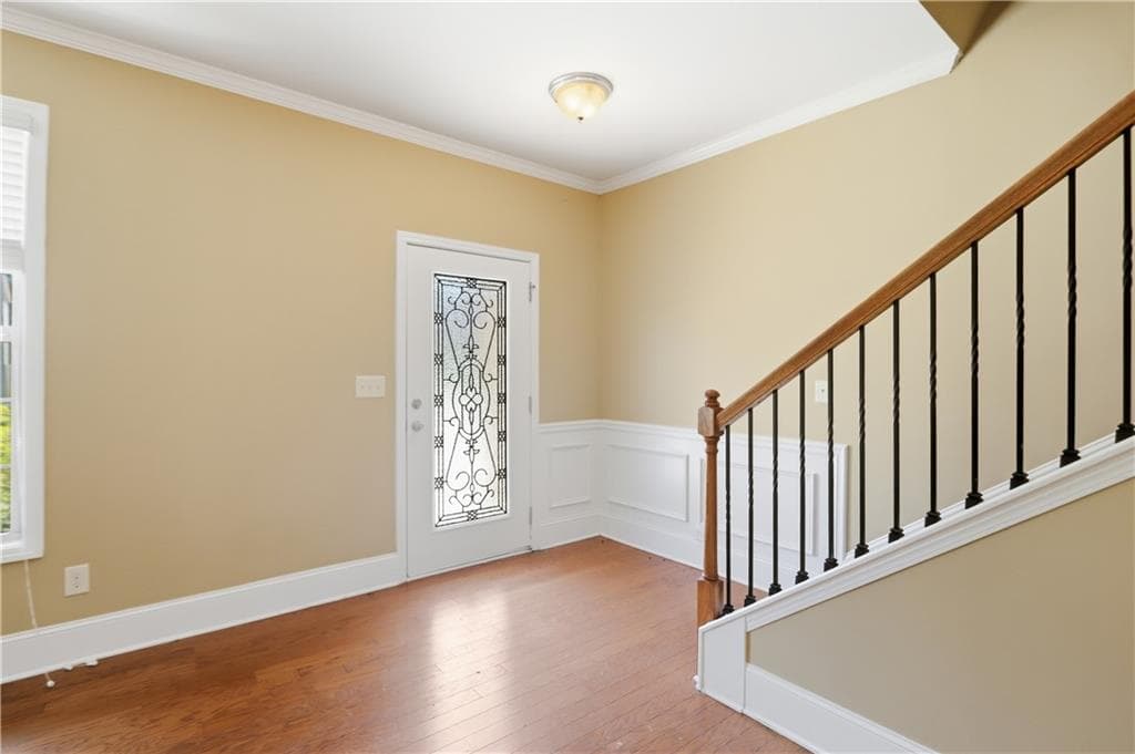 4 bedroom, 3 bathroom, 2,641 sq ft single family residence for sale at 206 Providence Walk Court, Canton, GA 30114 — photo 5