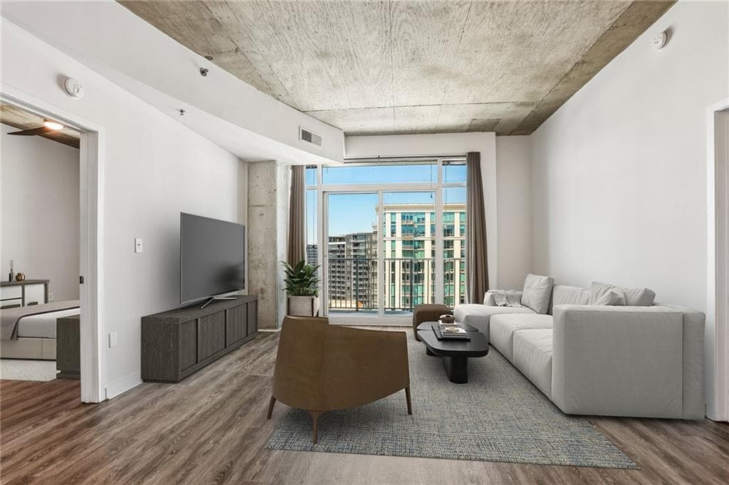 2 bedroom, 2 bathroom, 1,158 sq ft condominium for sale at 250 Pharr Road 1905, Atlanta, GA 30305 — photo 2