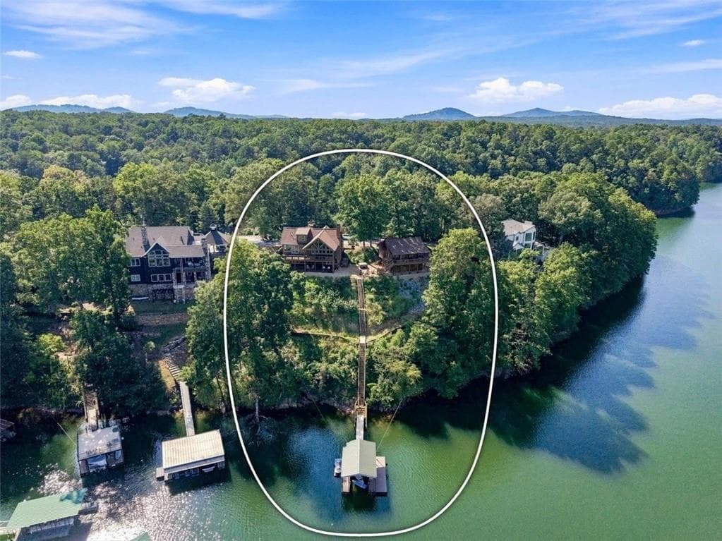 4 bedroom, 4 bathroom, 3,518 sq ft single family residence for sale at 7556 Island Mill Road, Acworth, GA 30102