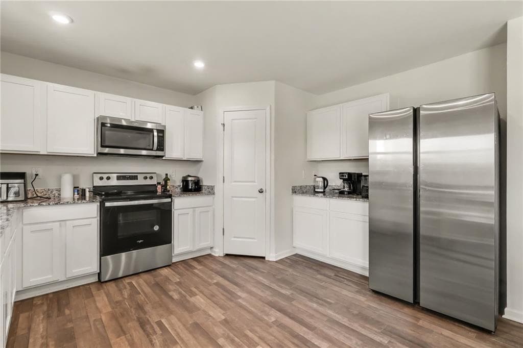 4 bedroom, 3 bathroom, 2,192 sq ft single family residence for sale at 508 Pemberton Street, Kingston, GA 30145 — photo 7