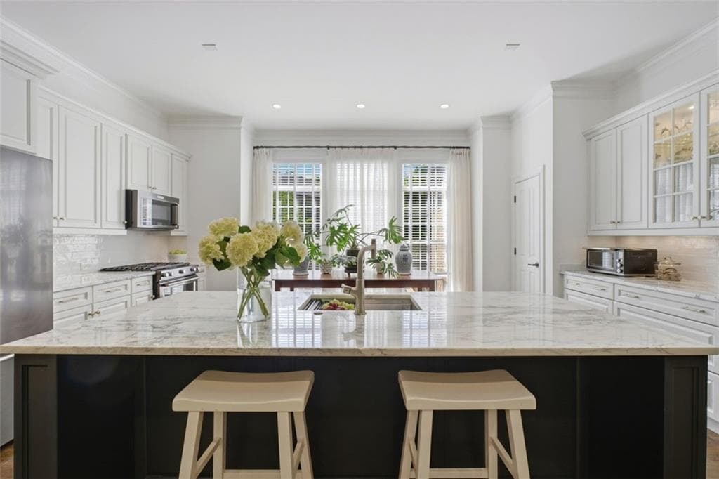 3 bedroom, 4 bathroom, 2,303 sq ft townhouse for sale at 2691 Rivers Edge Drive 48, Atlanta, GA 30324 — photo 5