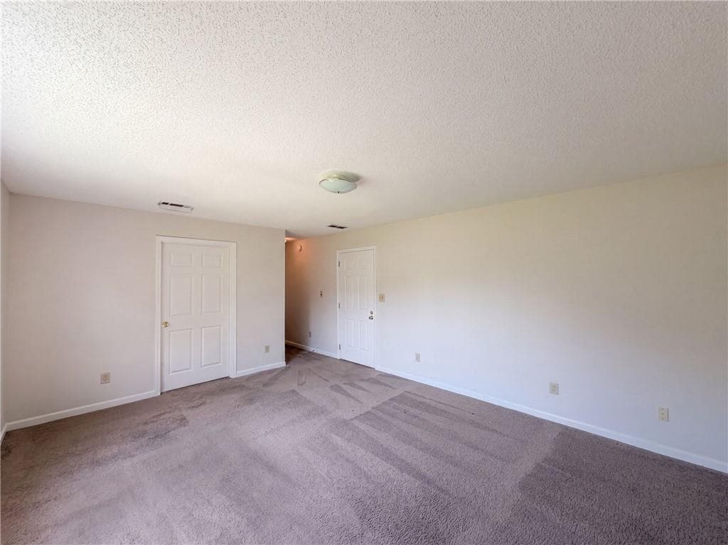 3 bedroom, 3 bathroom, 1,668 sq ft single family residence under contract at 3636 Mosswood Lane, Rex, GA 30273 — photo 4