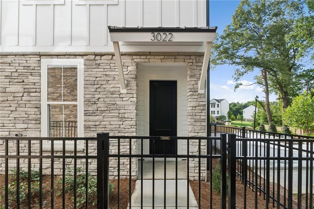4 bedroom, 4 bathroom, 1,919 sq ft single family residence for sale at 3022 Greco Place, Scottdale, GA 30079