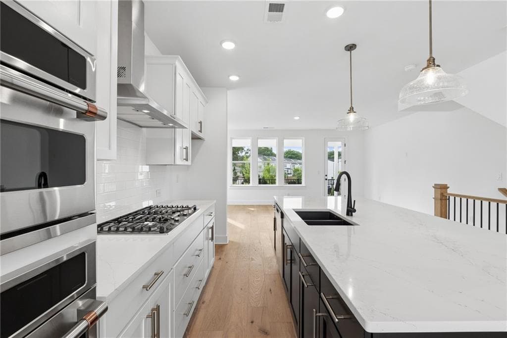 4 bedroom, 4 bathroom, 1,919 sq ft single family residence for sale at 3022 Greco Place, Scottdale, GA 30079 — photo 8