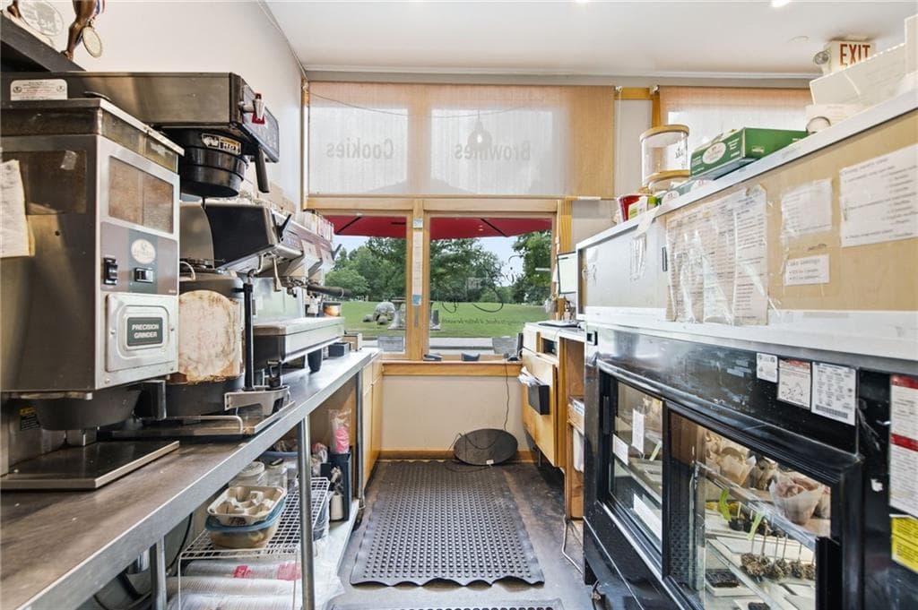triplex for sale at 692 B Kirkwood Avenue, Atlanta, GA 30316 — photo 8