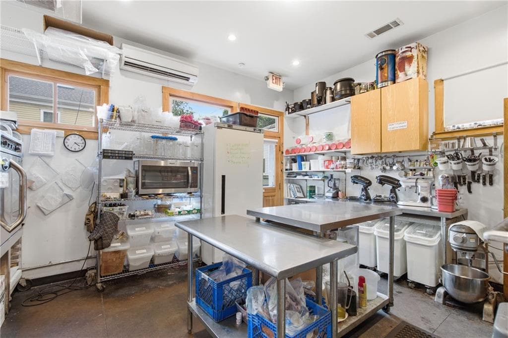 triplex for sale at 692 B Kirkwood Avenue, Atlanta, GA 30316 — photo 10