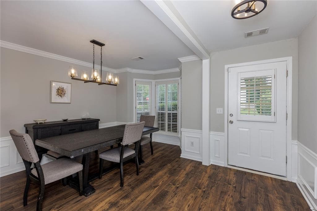 3 bedroom, 3 bathroom, 2,138 sq ft single family residence for sale at 521 Stepney Court, Marietta, GA 30067 — photo 5