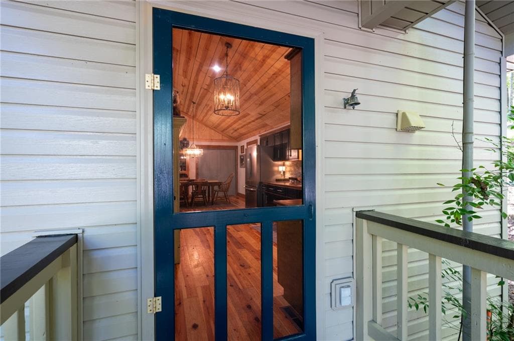 2 bedroom, 2 bathroom, 1,120 sq ft single family residence for sale at 22 Noel Lane, Ellijay, GA 30540 — photo 3