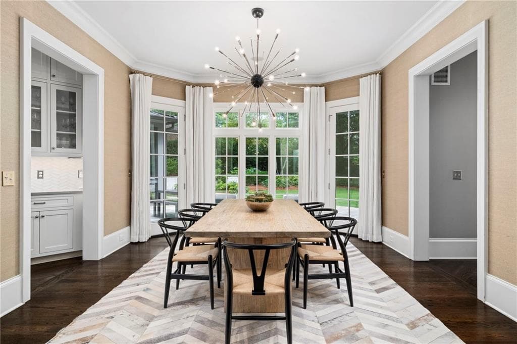 5 bedroom, 6 bathroom, 5,073 sq ft single family residence for sale at 1610 W Sussex Road, Atlanta, GA 30306 — photo 6