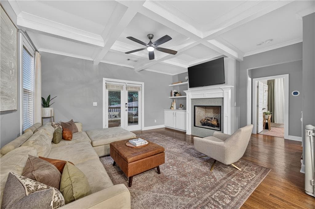 3 bedroom, 3 bathroom, 2,197 sq ft single family residence for sale at 2896 Silver Hill Terrace, Atlanta, GA 30316 — photo 9