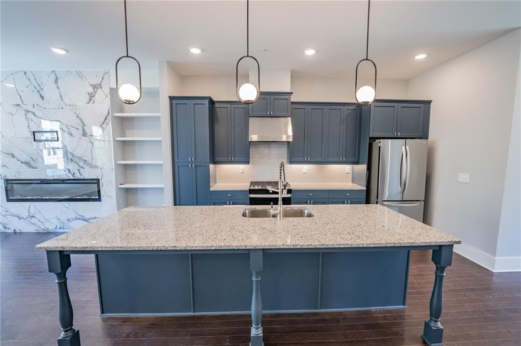 3 bedroom, 4 bathroom, 2,298 sq ft townhouse under contract at 1048 Claudette Colvin Court, Atlanta, GA 30318 — photo 3