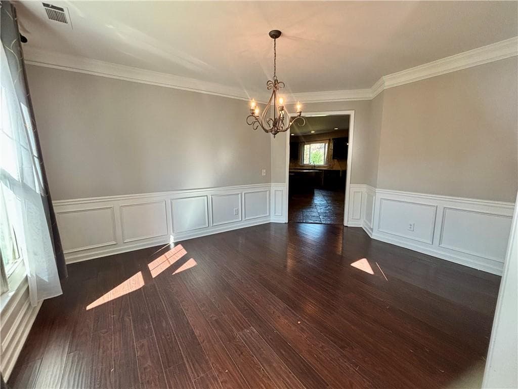 5 bedroom, 3 bathroom, 3,102 sq ft single family residence for rent at 3252 Sandy Branch Lane, Buford, GA 30519 for $2,745 a month — photo 7