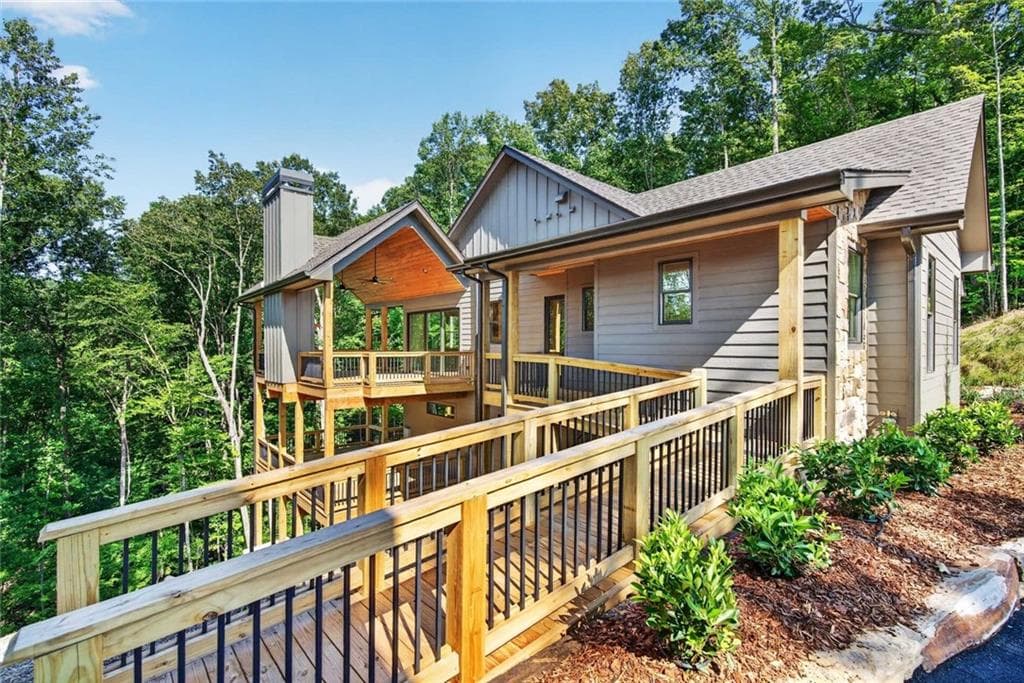 4 bedroom, 5 bathroom, 4,021 sq ft single family residence under contract at 750 Settlers Ridge Rd, Ellijay, GA 30540 — photo 6