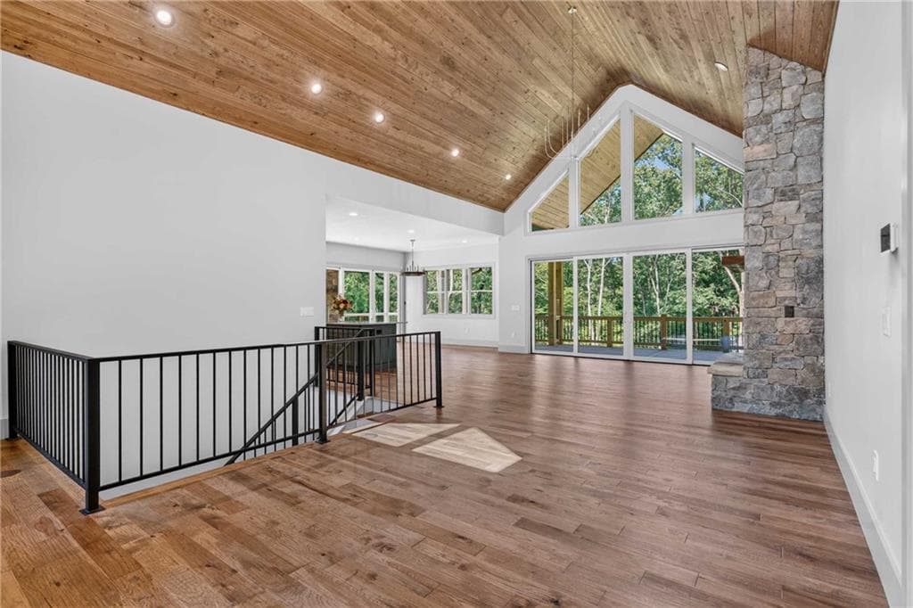 4 bedroom, 5 bathroom, 4,021 sq ft single family residence under contract at 750 Settlers Ridge Rd, Ellijay, GA 30540 — photo 8