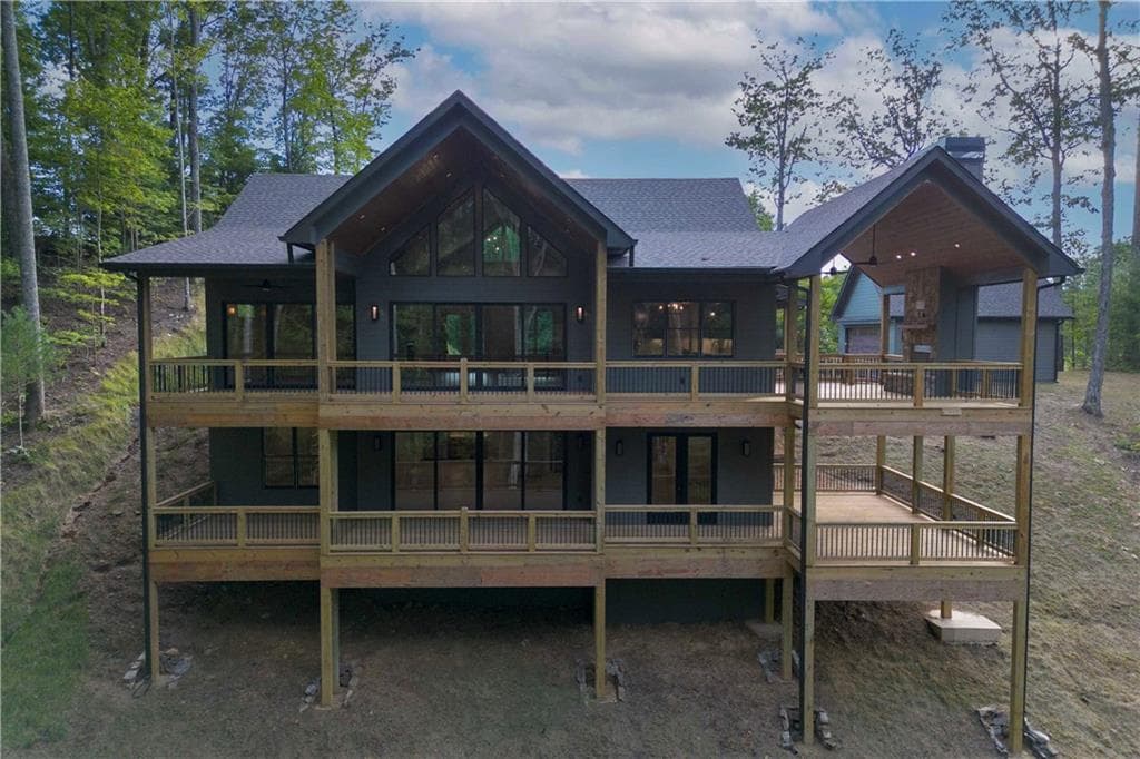 4 bedroom, 5 bathroom, 4,021 sq ft single family residence under contract at 750 Settlers Ridge Rd, Ellijay, GA 30540 — photo 5