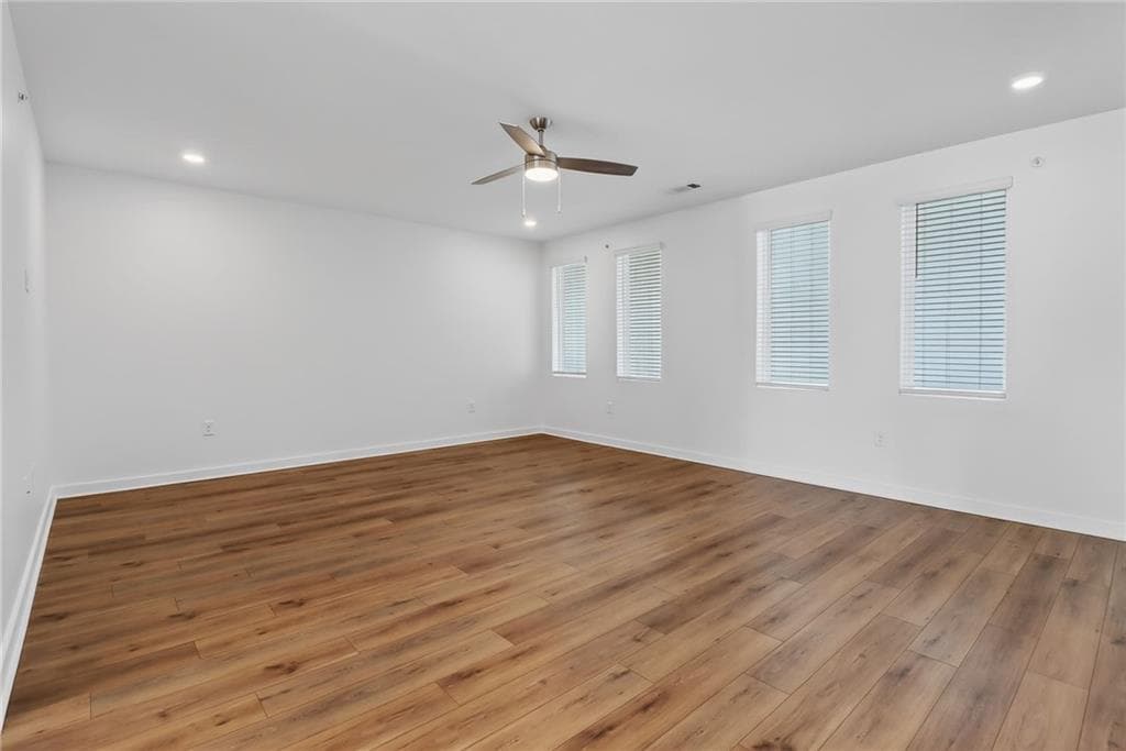 2 bedroom, 2 bathroom, 1,492 sq ft condominium for sale at 396 Pratt Drive 1934, Atlanta, GA 30315 — photo 8