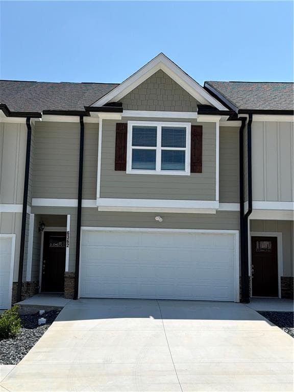 3 bedroom, 3 bathroom townhouse for sale at 6362 Pine Ridge, Lula, GA 30554