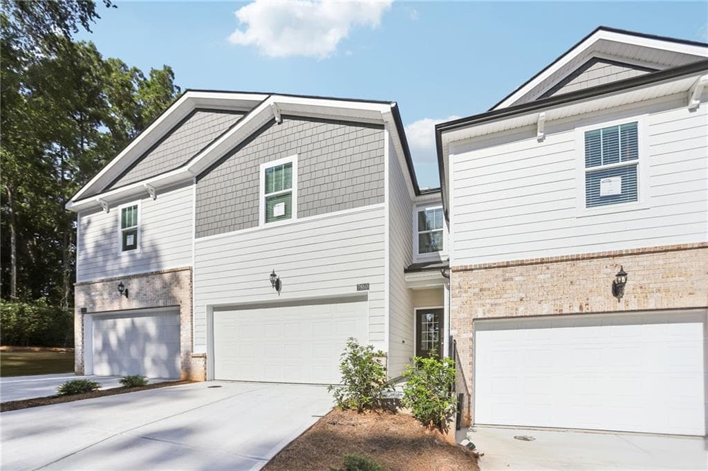 3 bedroom, 3 bathroom, 1,640 sq ft townhouse under contract at 7860 Marie Way, Fairburn, GA 30213 — photo 6