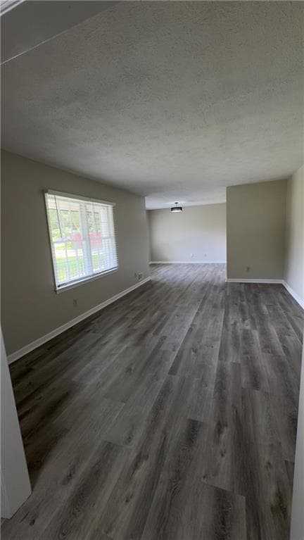 4 bedroom, 3 bathroom, 2,730 sq ft single family residence for sale at 1050 Forest Heights Road, Stone Mountain, GA 30083 — photo 5