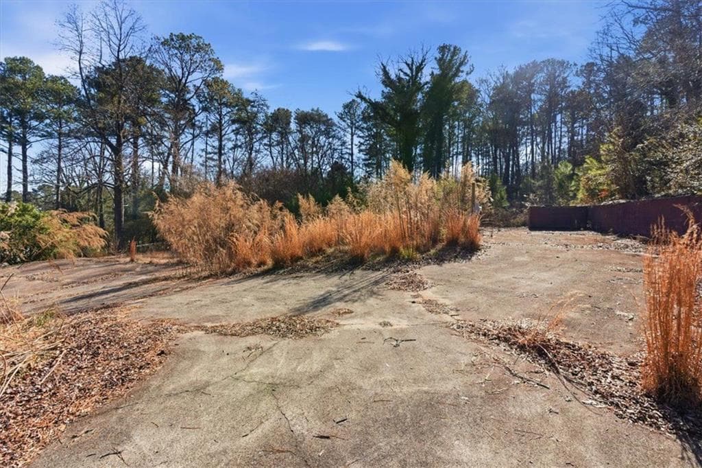 other under contract at 36 Coventry Drive, Rome, GA 30161 — photo 2
